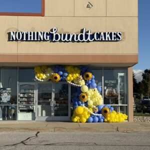 Grand Opening Balloon Garland